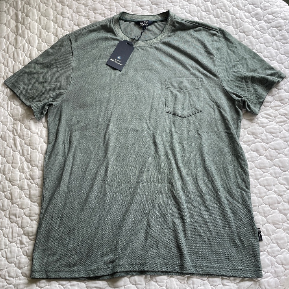 NWT! Ben Sherman Pocket Tee Size Large
